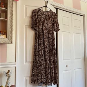 Zara floral pattern midi dress. XS